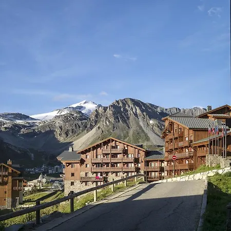 Aparthotel Montana Airelles