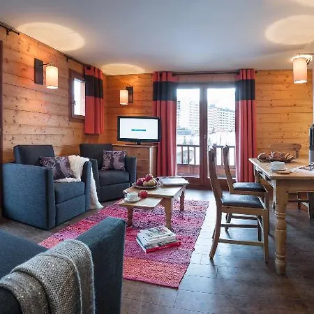 Aparthotel Montana Airelles 4*
