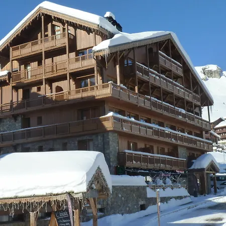 Montana Airelles Aparthotel 4*