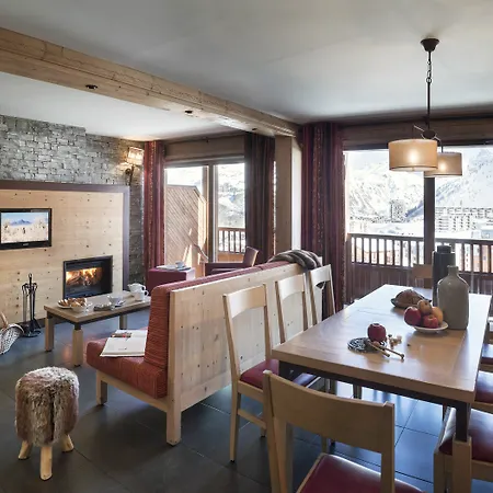 Aparthotel Montana Airelles